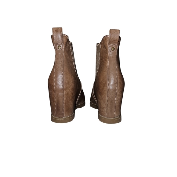 Universal Thread Women's Taupe Amalia Hidden Wedge Ankle Boots Size 10 - Picture 5 of 7